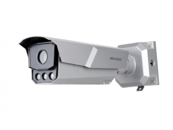 IP видеокамера для транспорта Hikvision iDS-TCM203-A/R/2812 (850nm) с ИК-подсветкой до 50 м